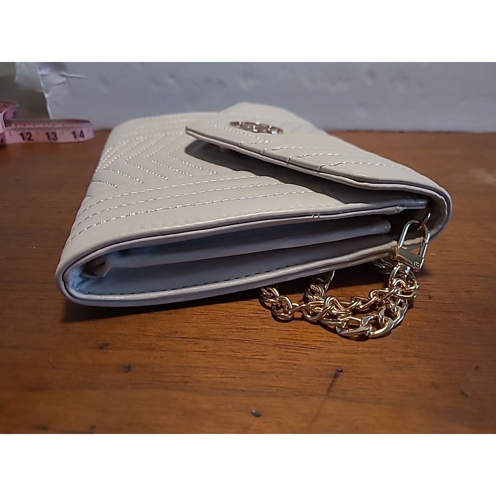 Studio Badgley Mischka Beige Chevron‎ Quilted Chain Strap Crossbody Purse Bag - Picture 7 of 11